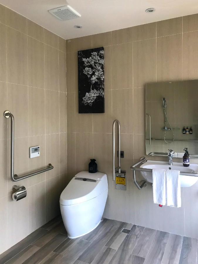 Hotel Day Plus Teascape Chiayi City Exterior photo