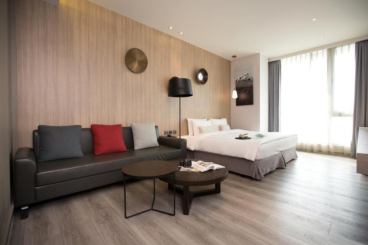 Hotel Day Plus Teascape Chiayi City Exterior photo