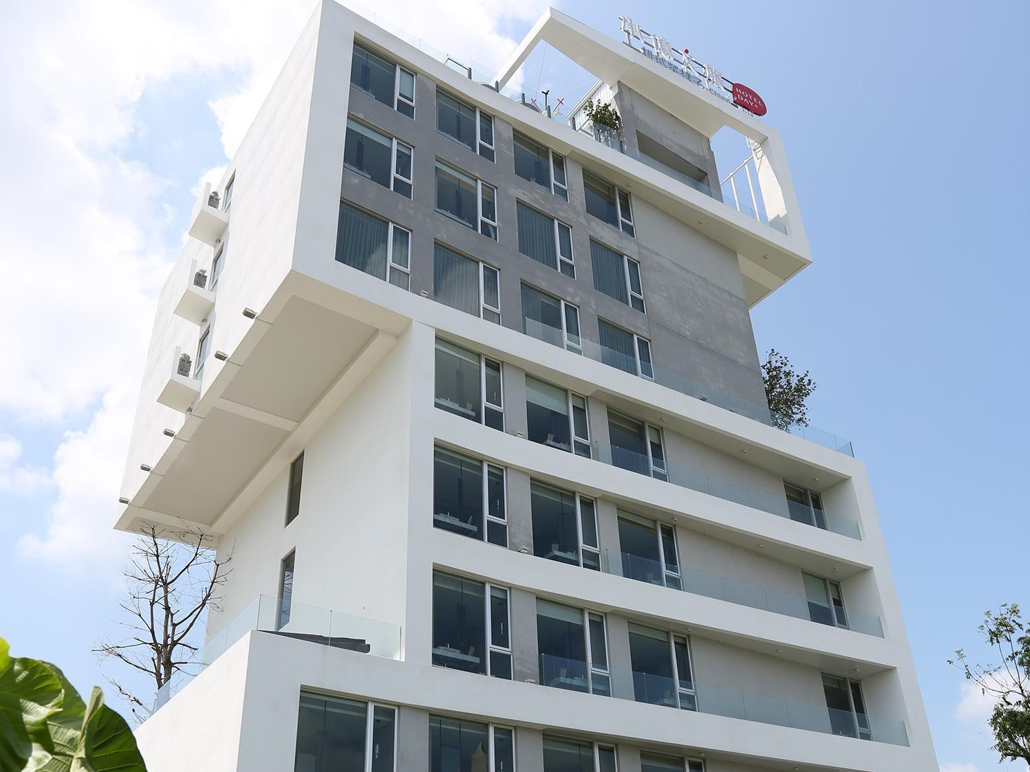 Hotel Day Plus Teascape Chiayi City Exterior photo